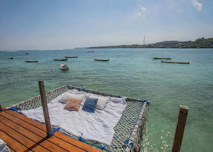 Indigo Blue Ceningan 3* レンボンガン島